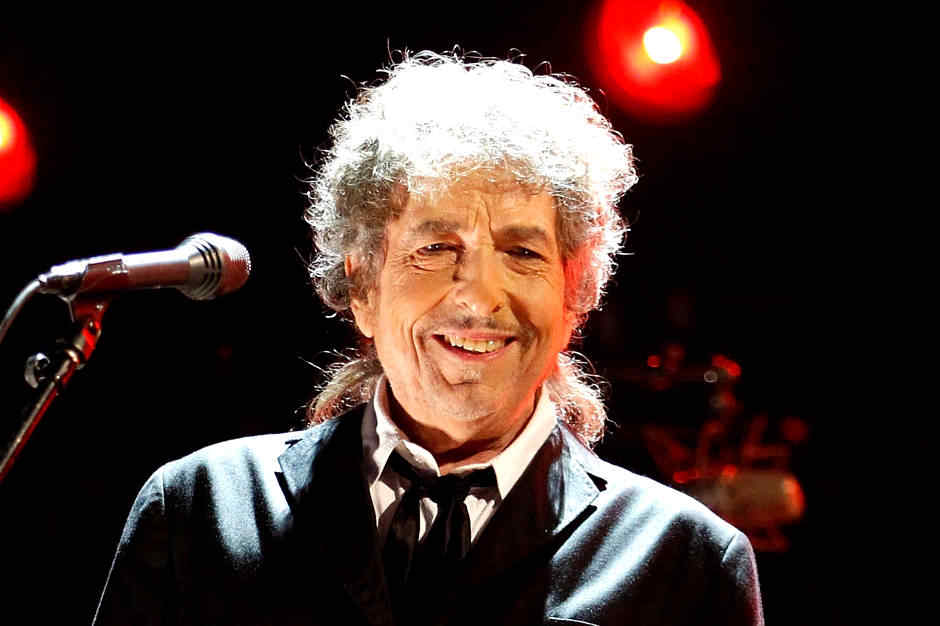 Bob Dylan jamás contestó y la Academia Sueca ya no intentará ... - La Voz del Interior